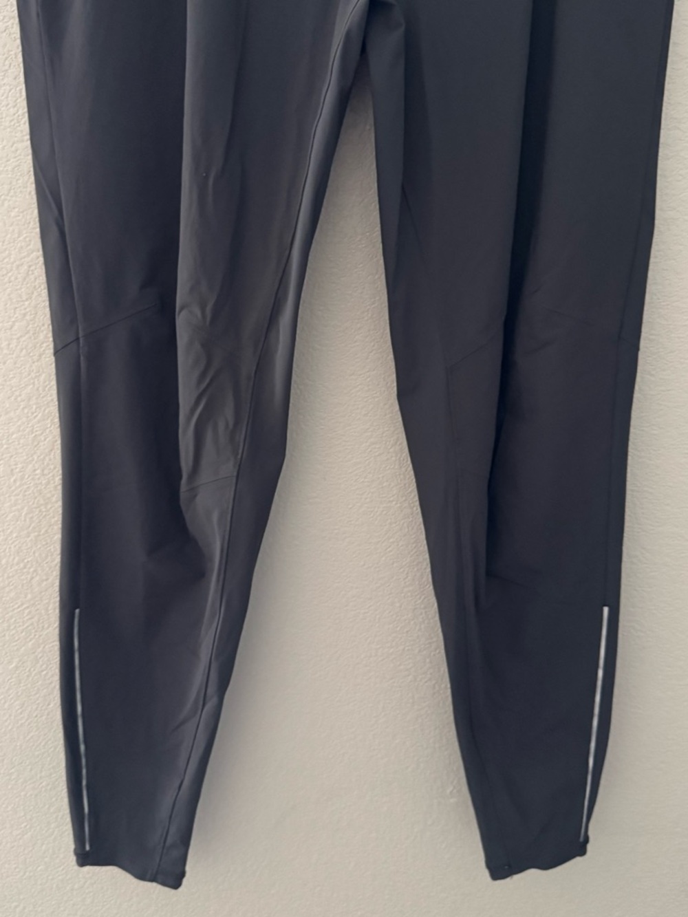 Lululemon Surge Hybrid Pant Large Gray Nylon Athleisure Athletic Active Casual - Picture 9 of 13